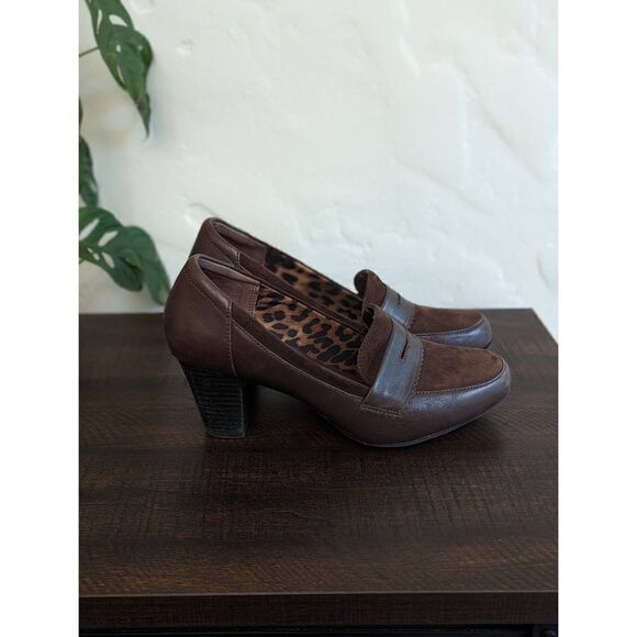 Clarks Bendables Women's Brown Leather Suede Loafer Style Block Heels - Size 11 - Picture 1 of 9